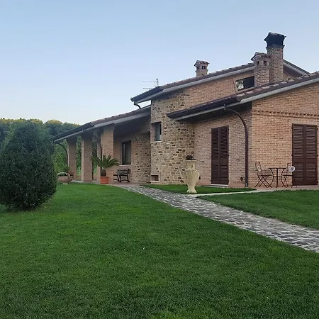 Madonna Carradori Bed & Breakfast Offagna