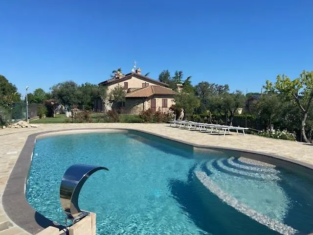 Madonna Carradori Frühstückspension 3*