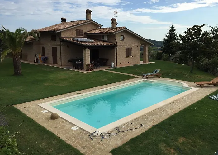 Madonna Carradori فندق مبيت وإفطار Offagna